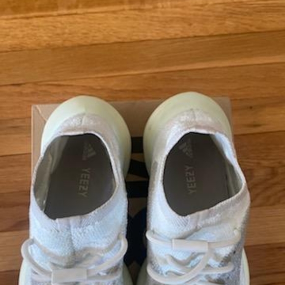 Yeezy 380 Calcite Glow - Picture 7 of 12